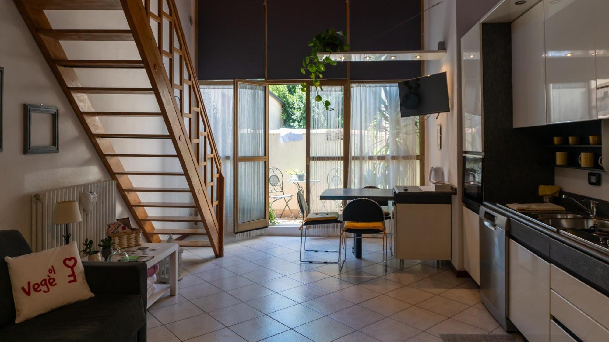 Апартаменты Ol Vege Casa In Centro Storico Сканцорошате Экстерьер фото